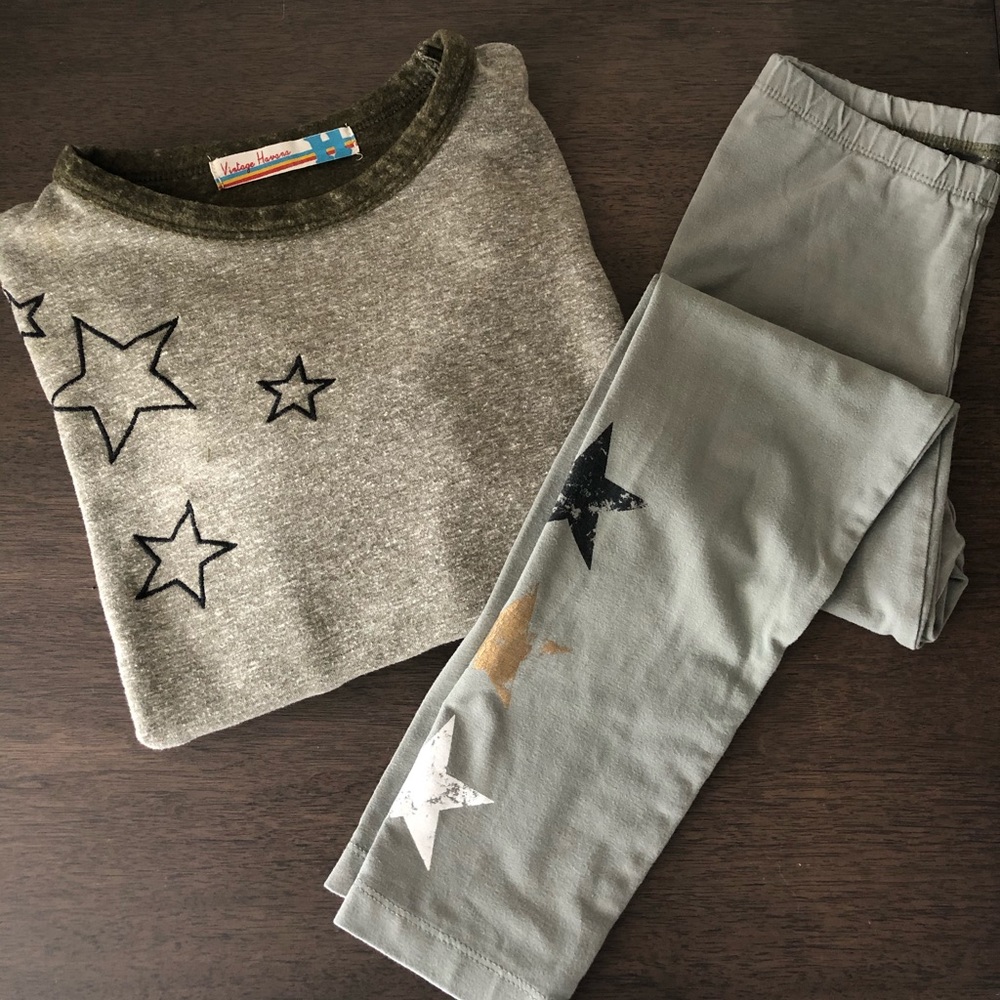 Star Sweatshirt with Matching Laggings
